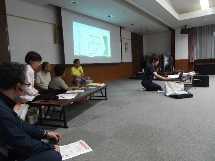 桜ケ丘女性支部での健康講話の様子